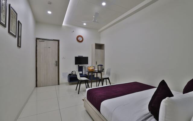 Hotel Orbit