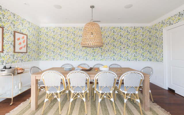 Romero by Avantstay Stunning Villa Close to Beach w/ Pool & Spa