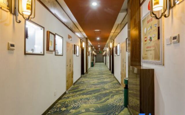 Yuyang Cultural Theme Hotel