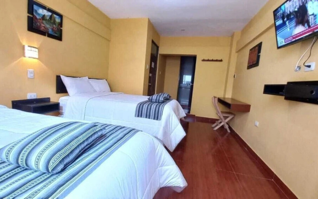 The Grasshopper Hostal Plaza de Armas