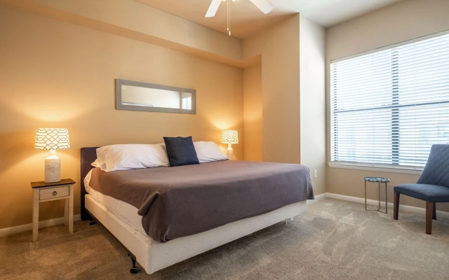 Executive Suite With Pool & Gym