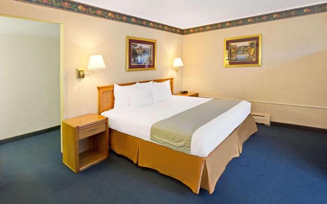 Travelodge by Wyndham Rapid City