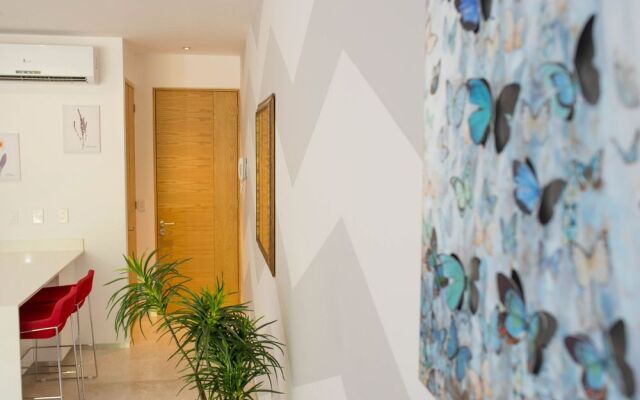 Menesse 32 01 by iMexico