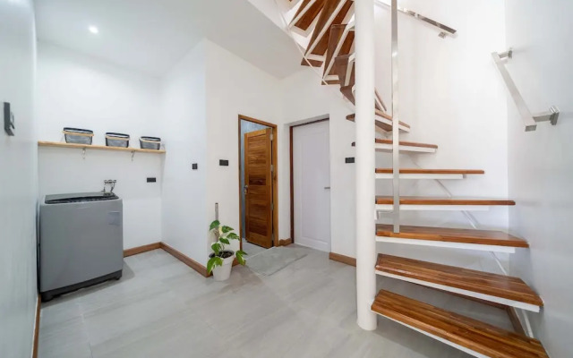 4-Storey Villa Mare with Seaview Pool