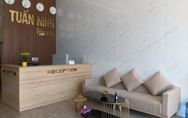 Tuan Ninh Hotel 2