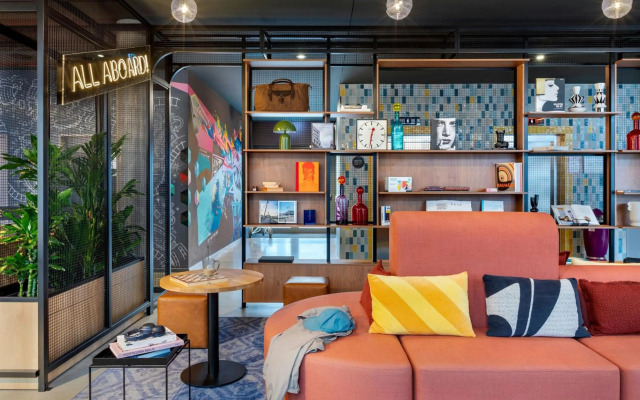 Moxy Berlin Ostbahnhof