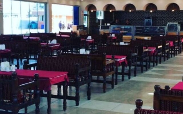 Karaali Kpalicalari ve Otel Tesisleri