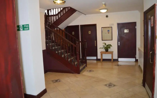 The Globe Hotel