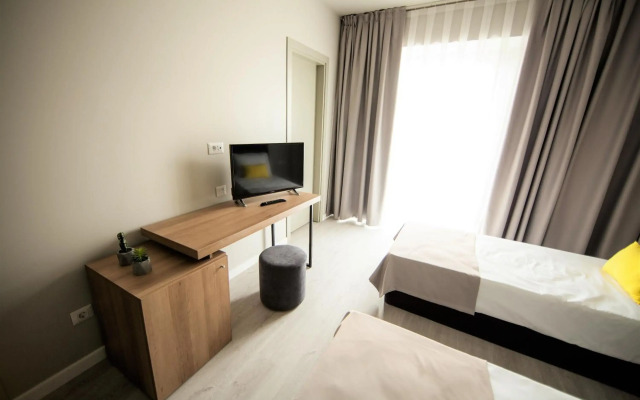 Nayino Resort Mamaia Nord