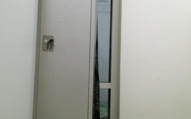 Deira Partition room