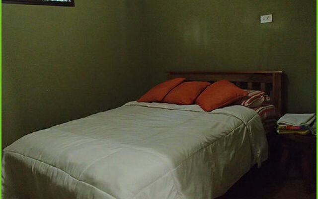 Nomba - Hostel