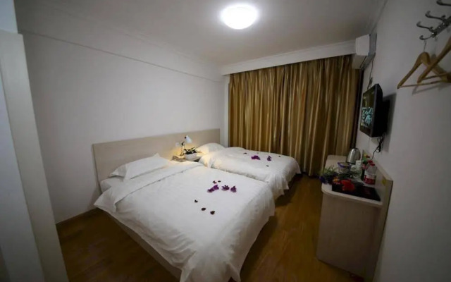 Jinhong Express Hotel