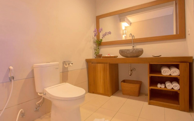 RedDoorz @ Nelayan Canggu