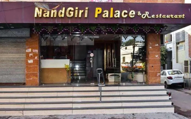 OYO 034 Gandhinagar