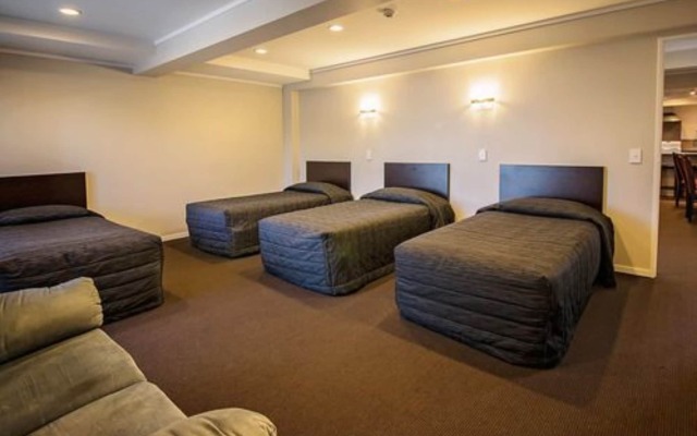 Aspree Motor Inn
