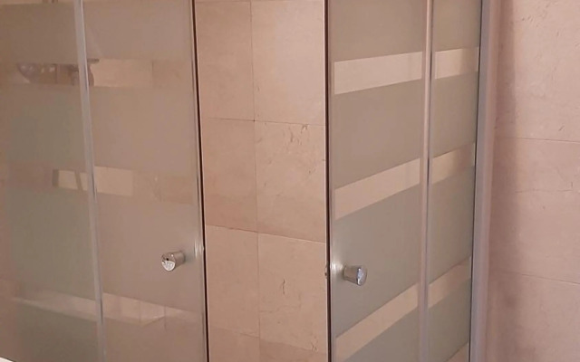 TORRE de la FUENTE Apto Parking