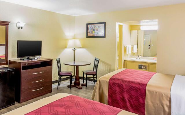 Econo Lodge McAlester