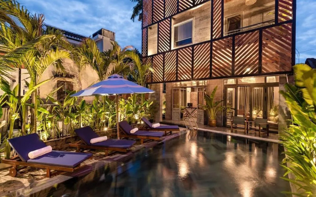 Tropical Home Villa