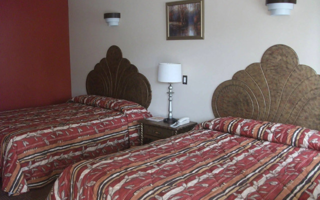 Hotel Pueblito Inn