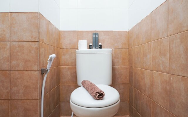 Relax and Stylish 2BR Apartment at Green Pramuka