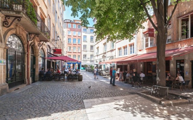 Fabulous Apartment in Vieux Lyon