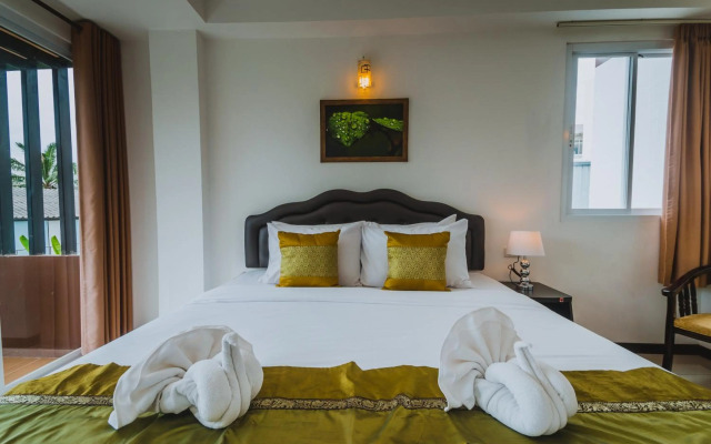 TH Beach Hotel