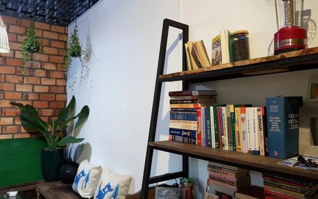 Lotus House