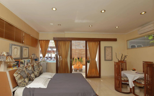 Villa Agung Beach Inn