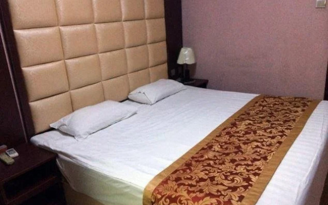 Yunyang Express Hotel