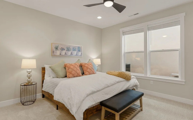 Southwest Getaway 6 Bedroom Home