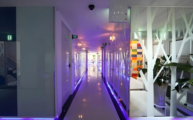 Esia Hotel