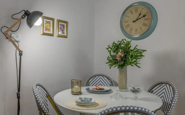 Absolute Athens Apartments