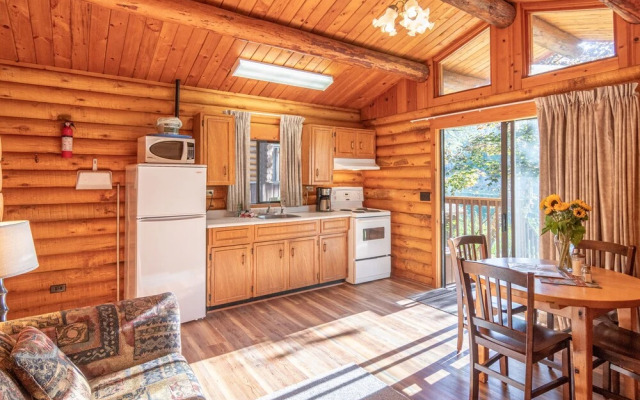 Cusheon Lake Resort