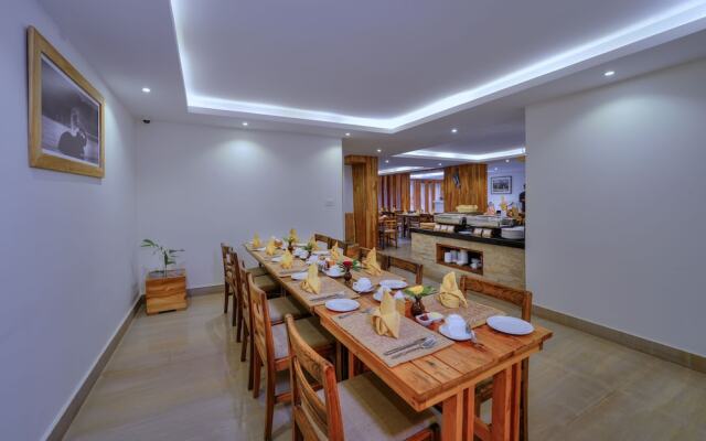 Aabas Pokhara by Barahi Hospitality