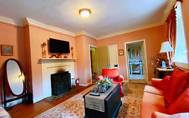The Wayside Inn Bed & Breakfast