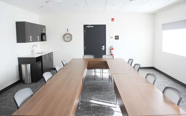 Best Western Plus Winkler