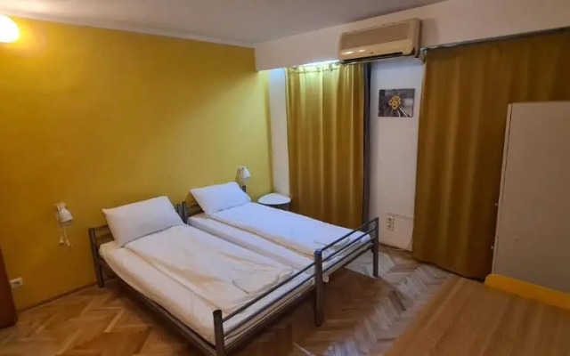 Sleep Inn Hostel