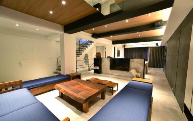 Mountain Moon 22 Villa