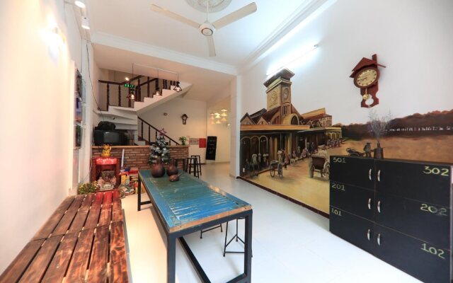 CuCu Hostel