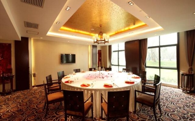Gucun Park Hotel
