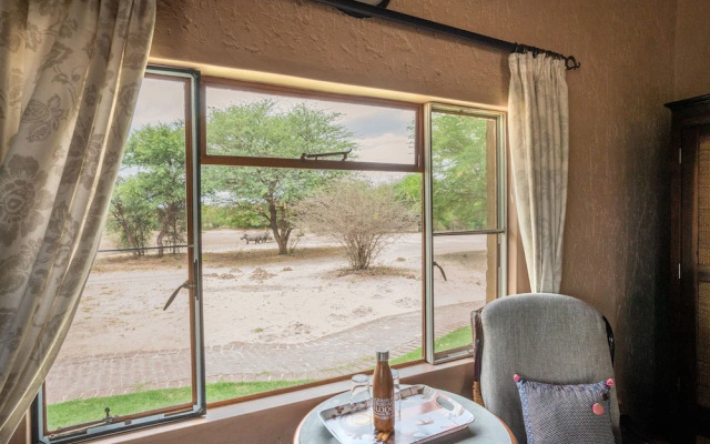 Grassland Safari Lodge