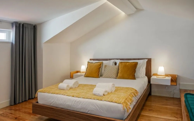 Hip Tailor Made Duplex Penthouse in Bairro Alto