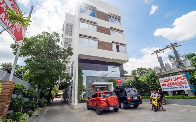 ZEN Rooms Burgos Street Vigan