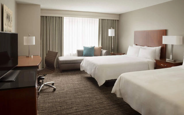 Marriott Downtown at CF Toronto Eaton Centre