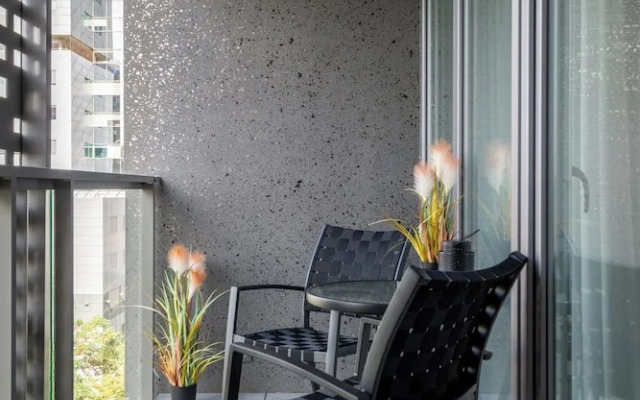 Tower II by Kairos Apartments