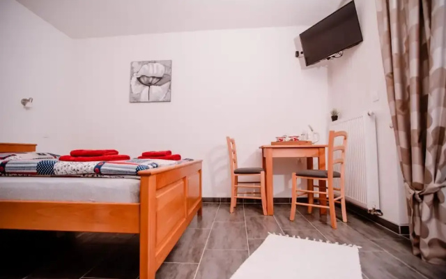 House Karakas