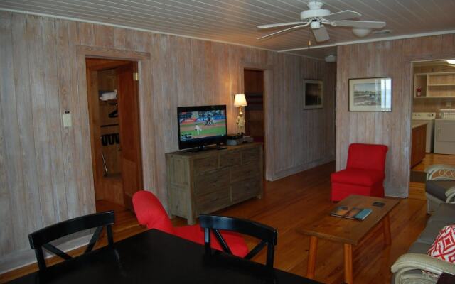Summer Hill - 4 Br Home