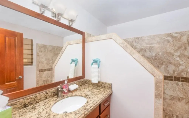 Tortuga Terrace-43 Lawson Rock 3 Bedroom Home by RedAwning