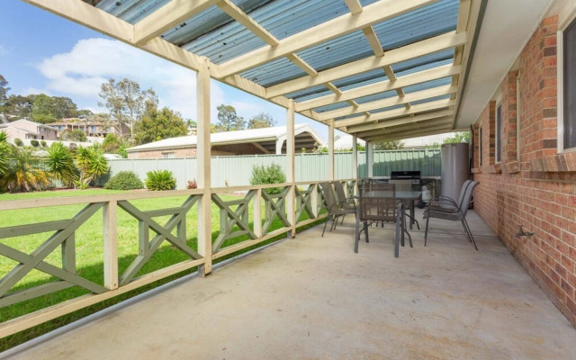 19 Melaleuca Crescent Catalina