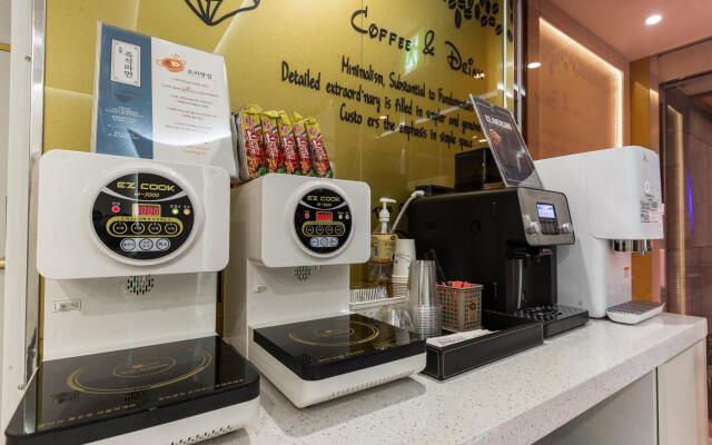 Cheongju Hotel IYA Chungbuk National University Branch